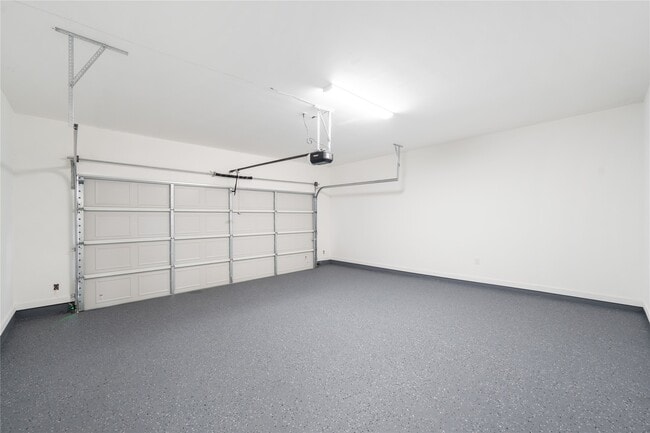 Building Photo - 6809 Fairway Dr