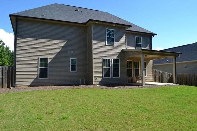 Building Photo - 2612 Waites Dr