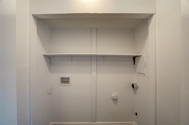 Building Photo - 3027 Harlan Dr