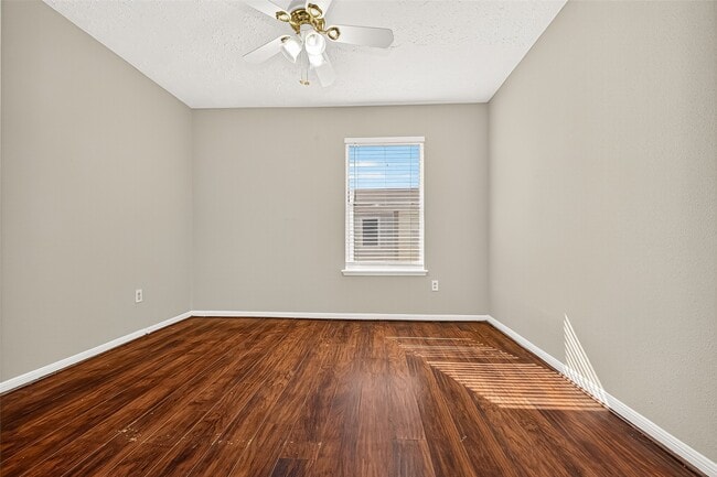 Building Photo - 9022 Wilcrest Dr