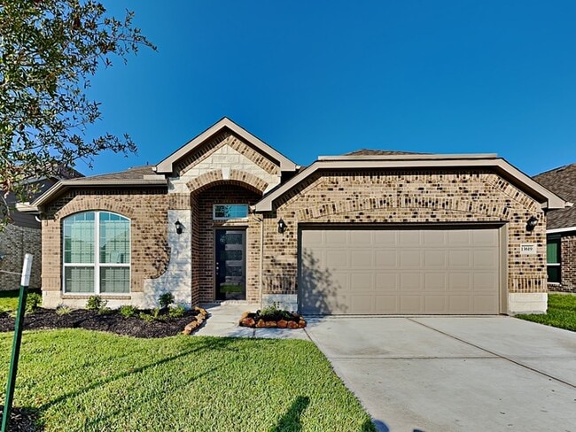 Building Photo - 13619 Sloth Bear Ct