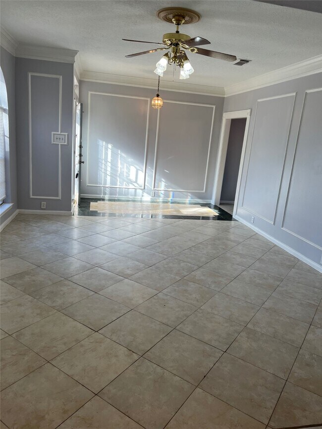 Building Photo - 3311 Ashlock Dr