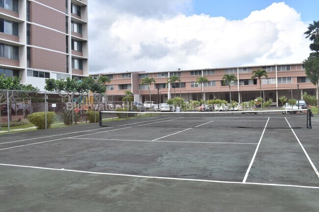 Building Photo - Upgraded 2/1/1 Hale Anaole Apts (Kaneohe) w/ utl. incl.