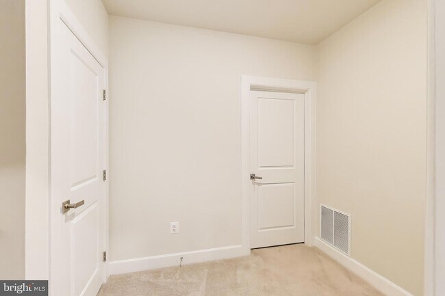 Building Photo - 21905 Woodcock Wy