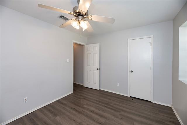 Building Photo - 6433 Westridge Dr