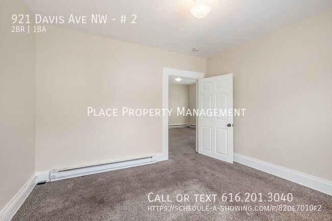Building Photo - 921 Davis Ave NW