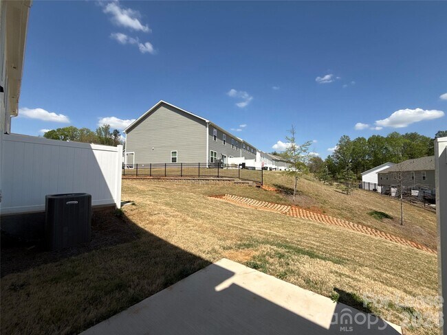 Building Photo - 6117 Faron Wy