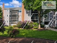 Building Photo - Spacious 2BR/2BA Condo with Garage, Balcony, Pool & Mine Falls Access