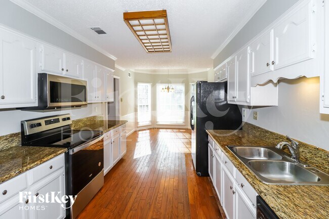Building Photo - 2175 Carrollwood Ln