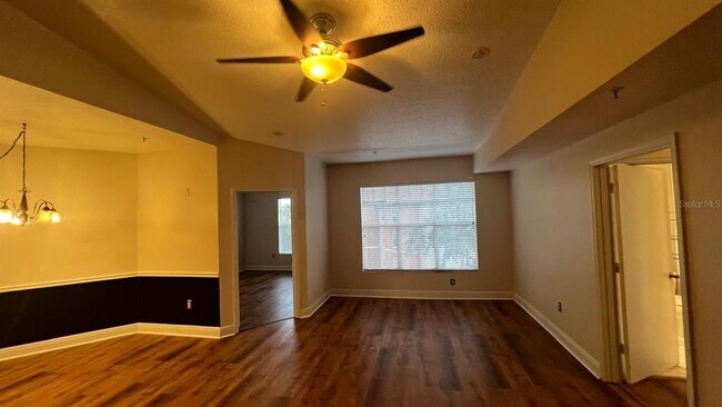 Building Photo - 5554 Metrowest Blvd