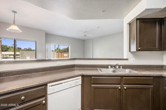 Building Photo - 4644 N 22nd St