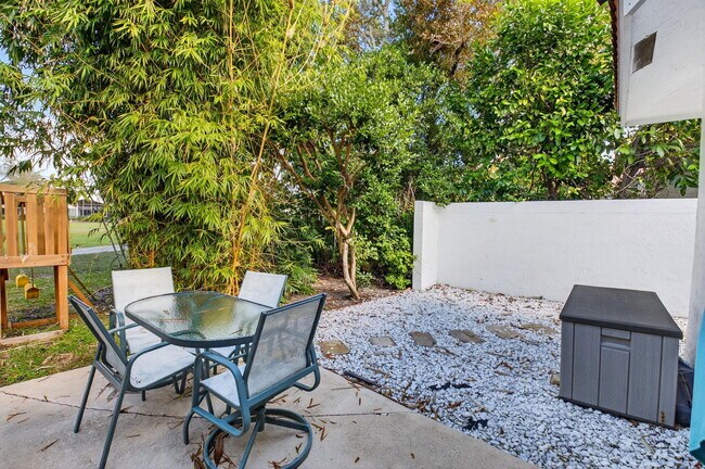 Building Photo - 2225 NW 53rd St