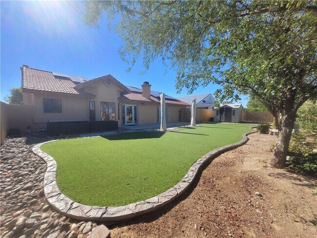 Building Photo - 3835 Smoketree Cir