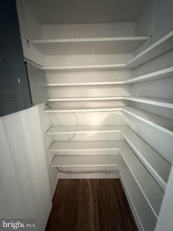 Building Photo - 510 Caroline St