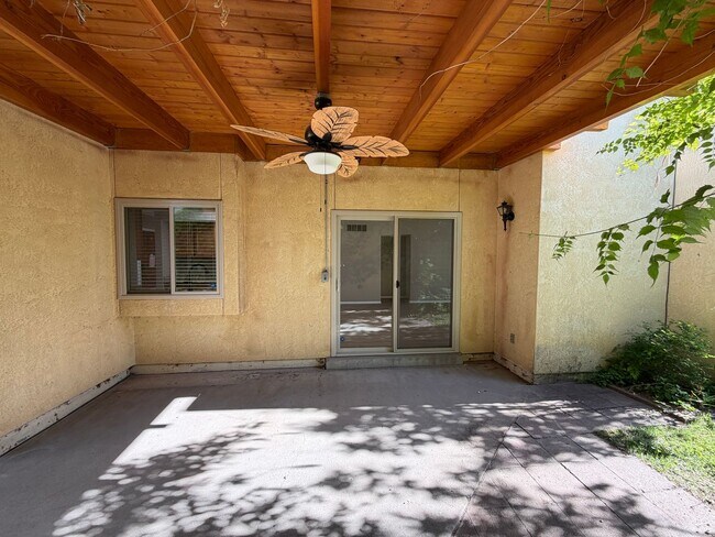 Building Photo - 2 Bedroom Single Story Home Available Near Paseo Del Norte Blvd NE & Wyoming Blvd NE!