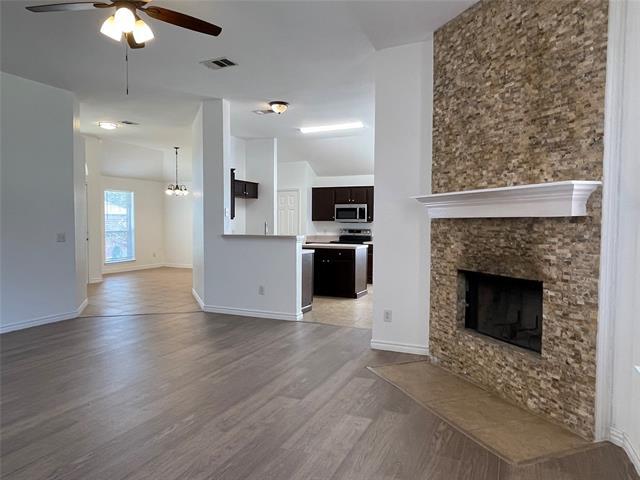 Building Photo - 117 S Rolling Meadow Dr