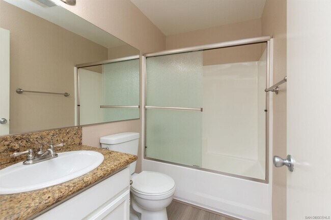 Building Photo - 663 Diamond Way