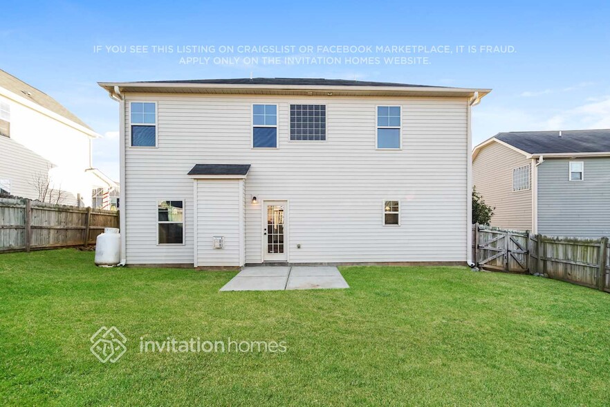 Building Photo - 417 McCarthy Dr