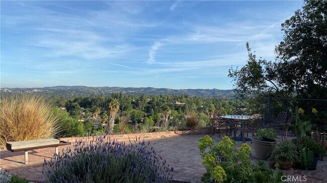 Building Photo - 5974 Maury Ave