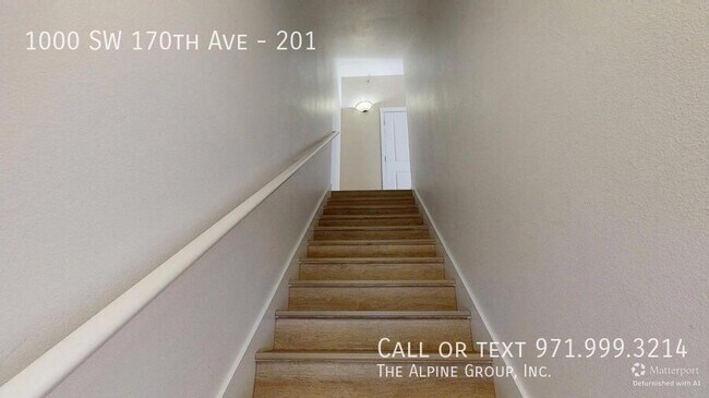 Building Photo - 1000 SW 170th Ave