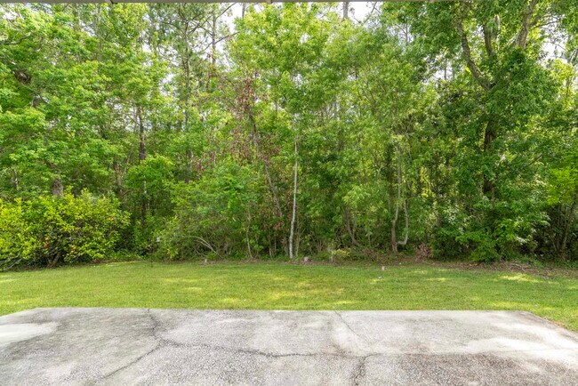 Building Photo - 2116 Wood Stork Ave