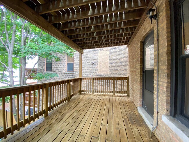 Building Photo - 3806 N Fremont St