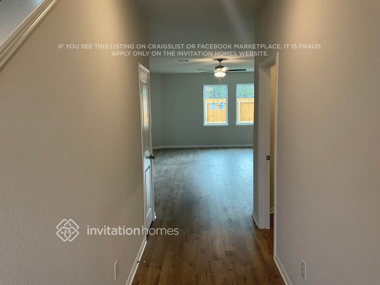 Building Photo - 8204 Sunberry Shadow Dr