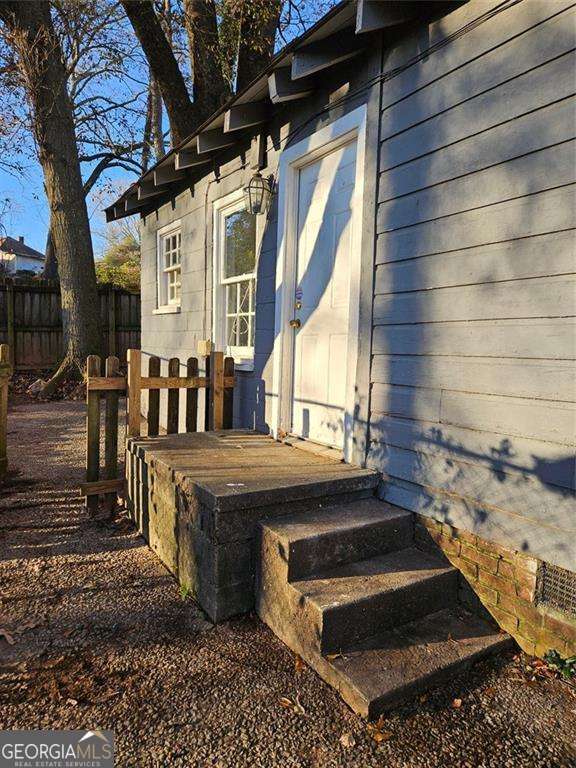 Building Photo - 1339 Miller Reed Ave SE