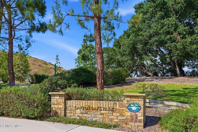 Building Photo - 30845 Catarina Dr