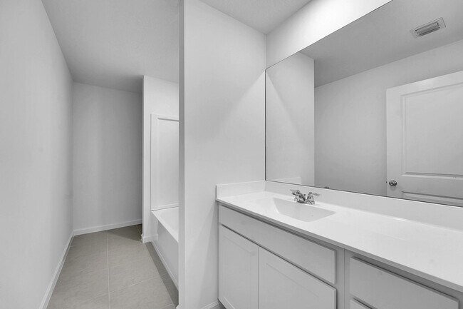 Building Photo - 1012 Bent Creek Dr