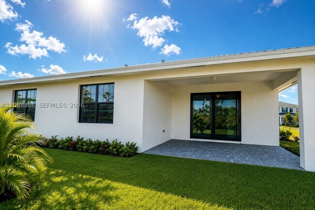 Building Photo - 10699 Wilgrove 10699