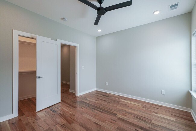 Building Photo - East Nashville Townhome
