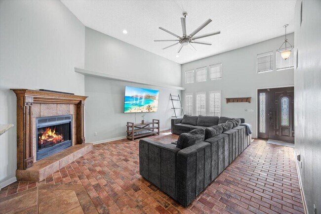 Building Photo - 1805 Brooke Beach Dr