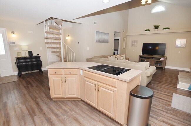 Building Photo - 2133 Las Vegas Trail