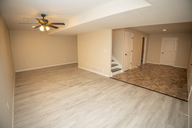 Building Photo - 4055 Westminister Dr