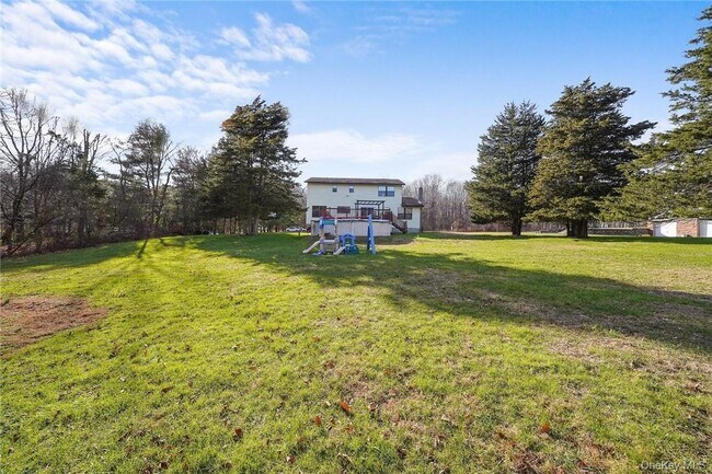 Building Photo - 94 Peddler Hill Rd