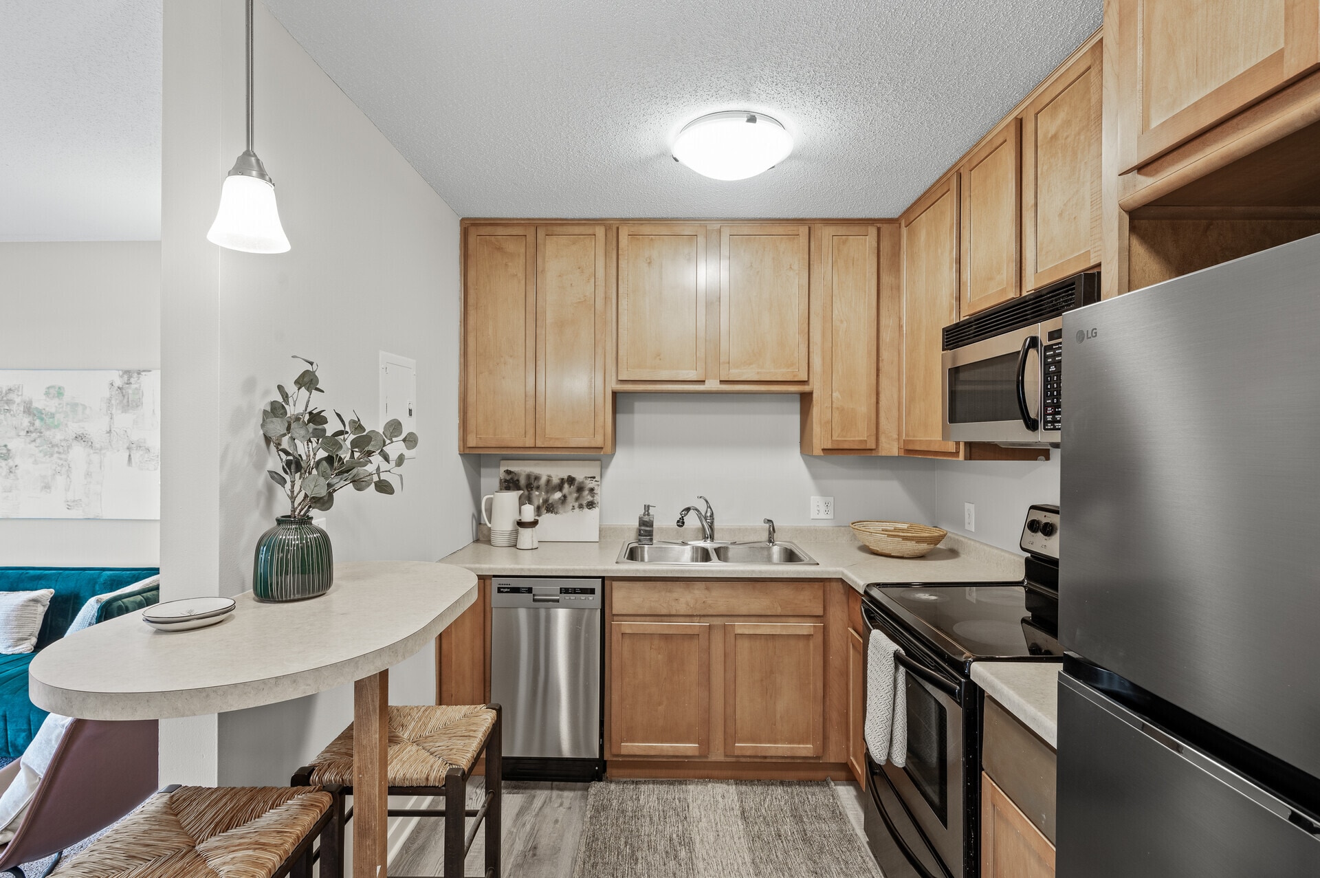 Building Photo - 3729 Snelling Ave