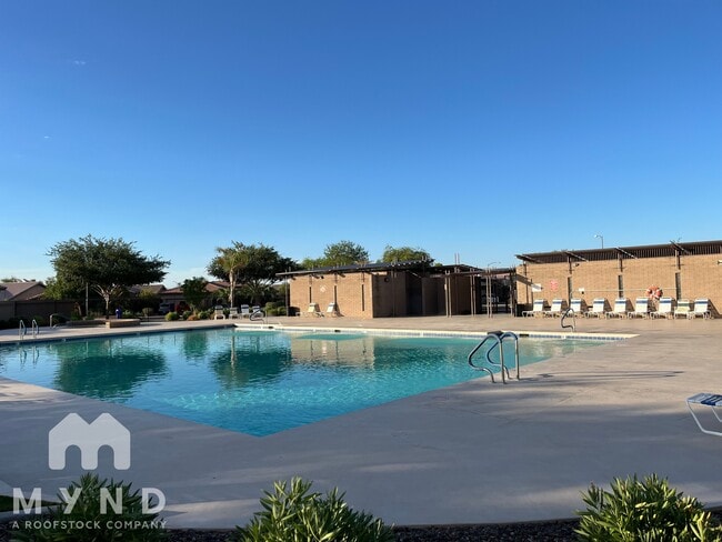 Building Photo - 15012 W Watson Ln