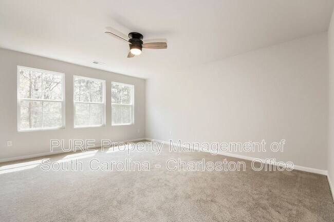 Building Photo - 159 Fern Brg Dr