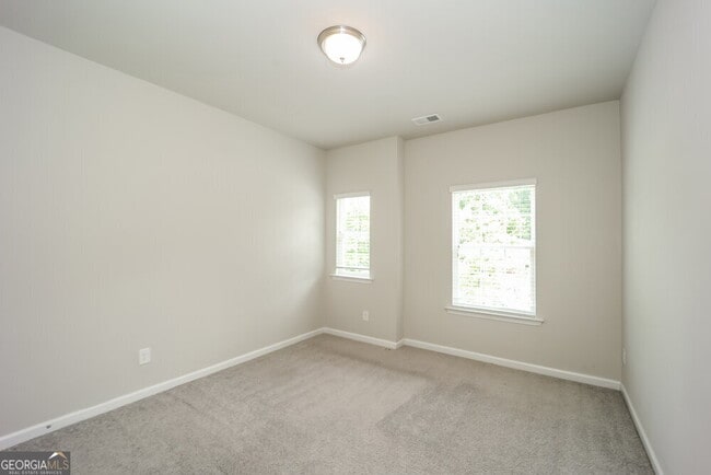 Building Photo - 167 Preserve Dr
