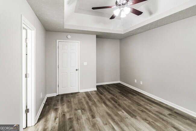 Building Photo - 1455 Pebble Ridge Ln