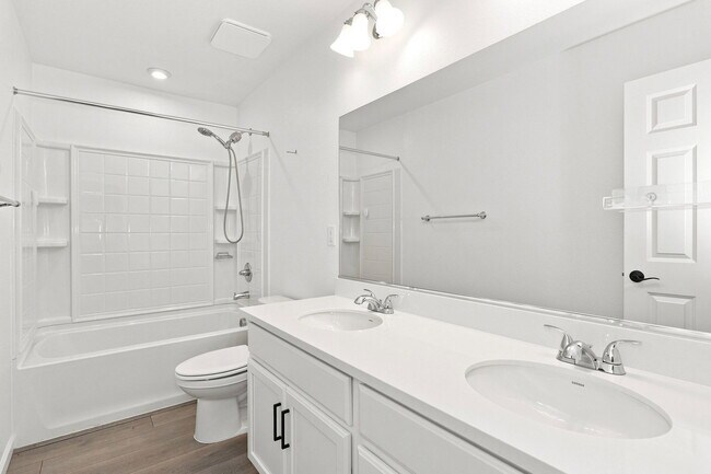 Building Photo - 516 Silver Cloud Ct
