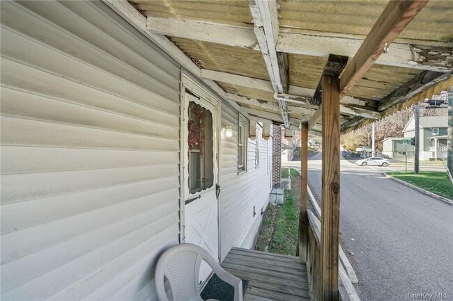 Building Photo - 4 Montgomery Rd