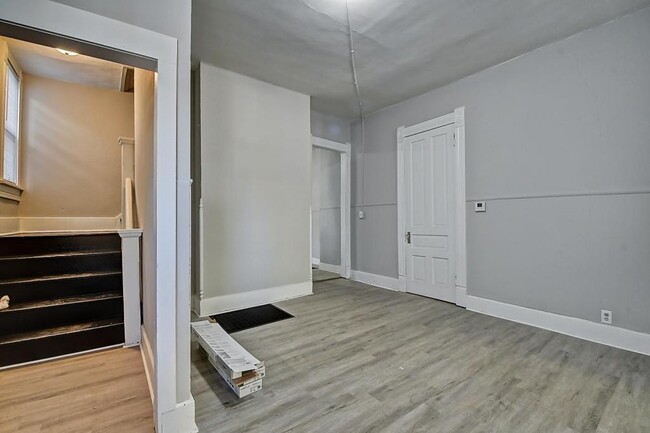 Building Photo - 1309 Wright St