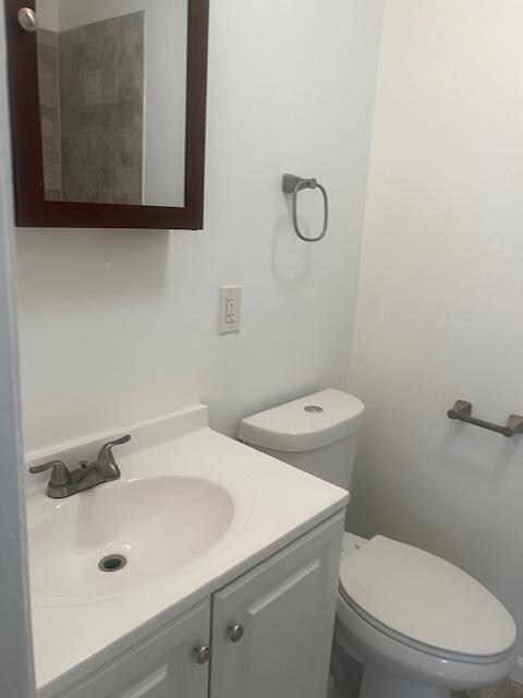 Building Photo - 105 Evergreen St