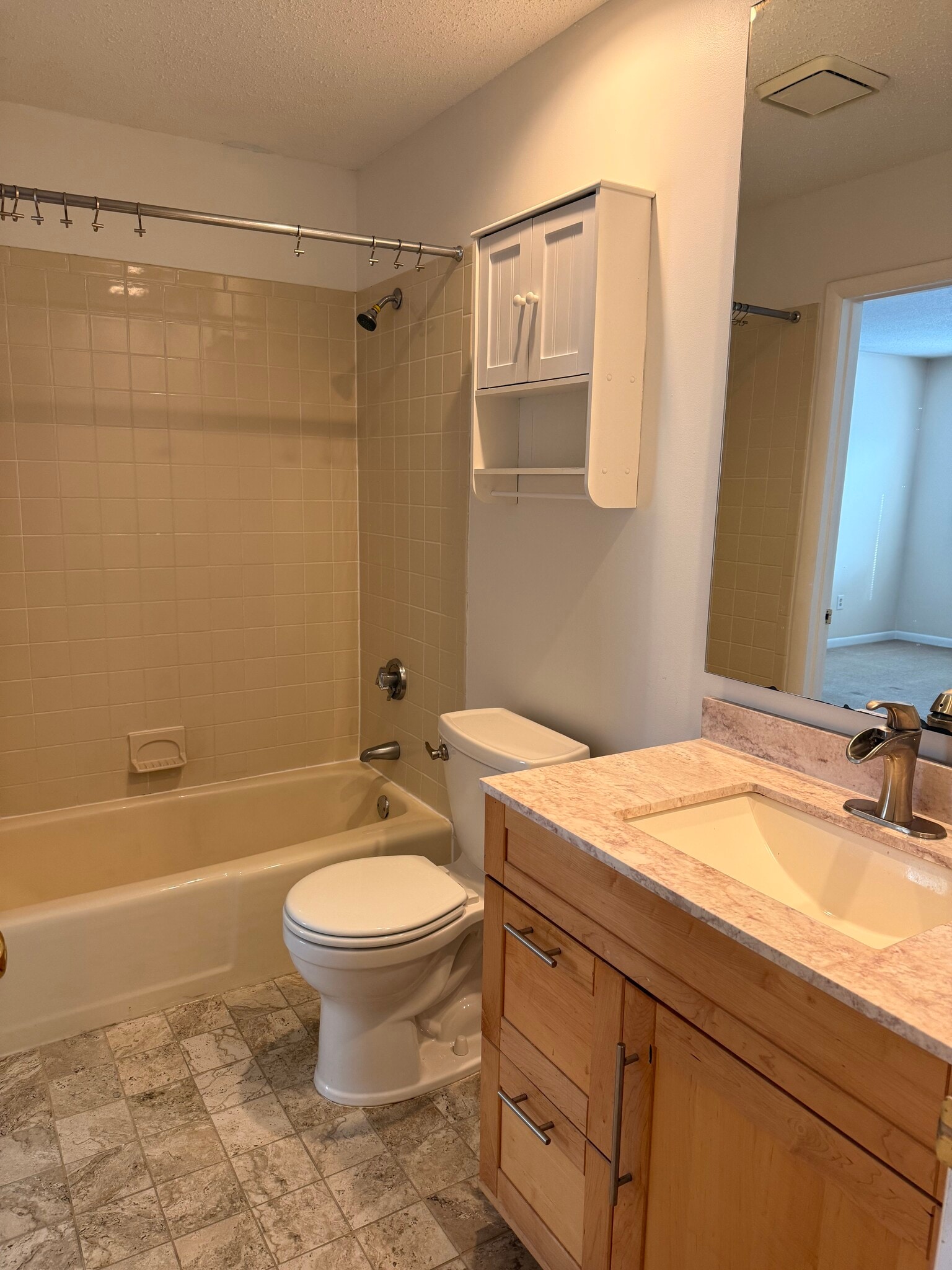 Bathroom - 166 Old Brookfield Rd