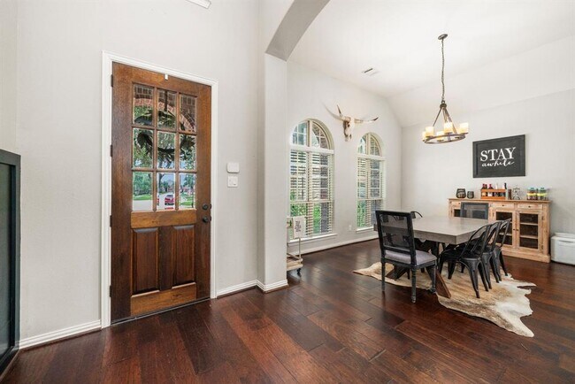 Building Photo - 5811 Trinity Bluff Ct
