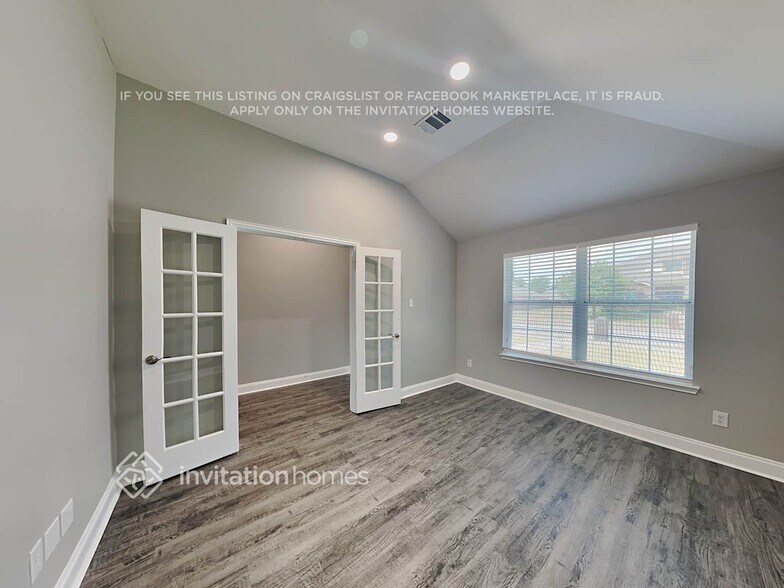 Building Photo - 509 Sandy Ln