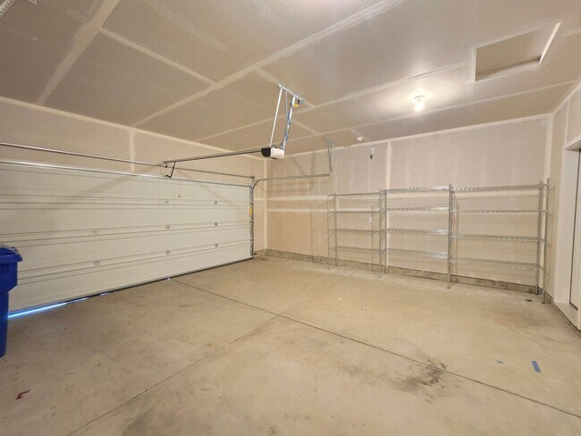 Building Photo - $2,695 - 4 Bed / 2 Bath Beautiful Newer Construction Home in Cheney