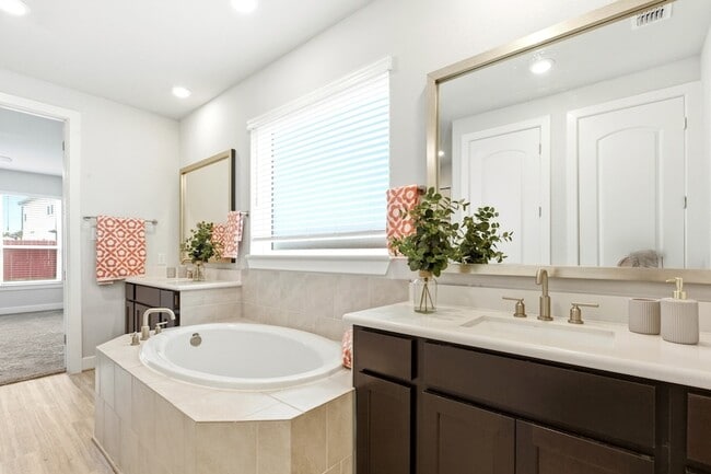 Building Photo - 4610 Elan Bend Ct